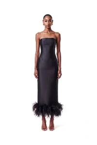 Vestido New Alba Midi Plumas Barra