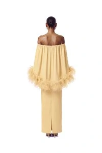 Vestido Versalhes Plumas