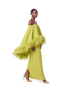 Vestido Versalhes Plumas