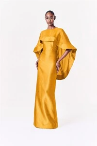 Vestido Alba Longo Com Capa Catarina Curta
