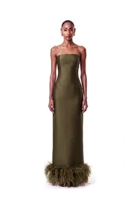 Vestido New Alba Longo Plumas Barra