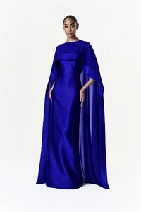 Vestido Alba Longo Com Capa Catarina Longa