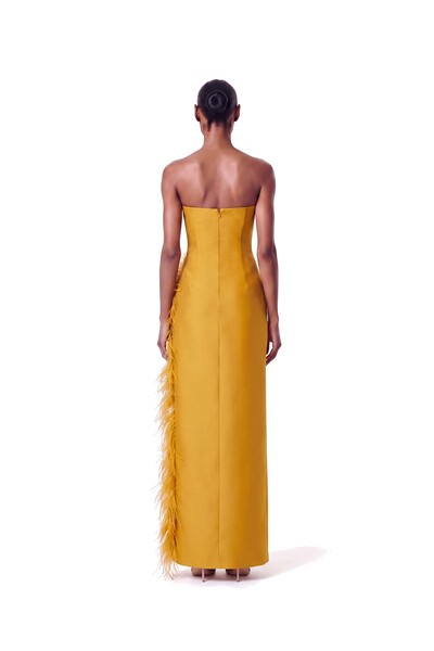 Foto Vestido Raquel Plumas Crepe
