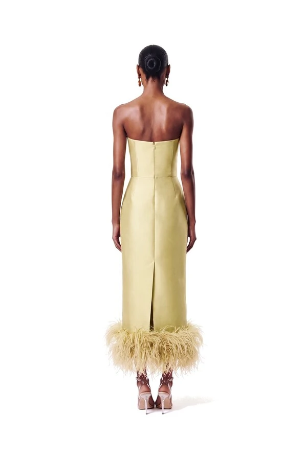Vestido New Alba Midi Plumas Barra