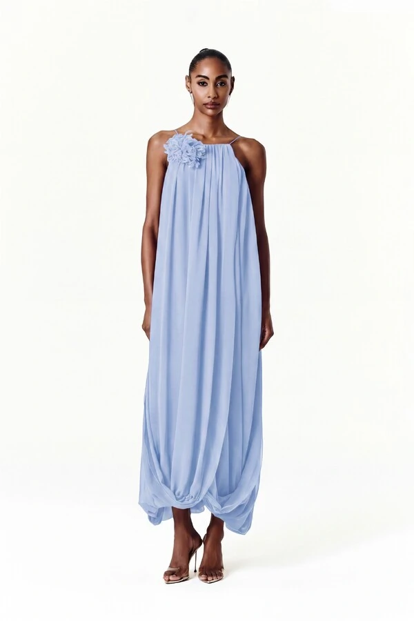Vestido Mirela Com Broche Crisântemo