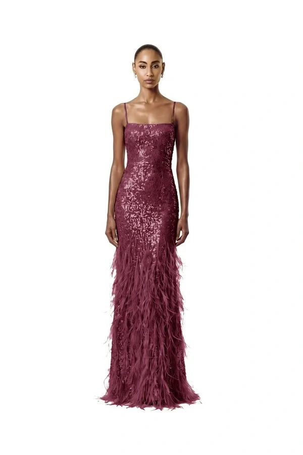 Vestido Nanterre Paetê Plumas