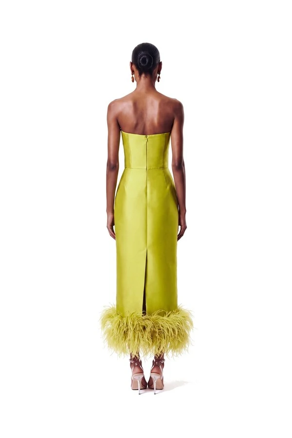 Vestido New Alba Midi Plumas Barra