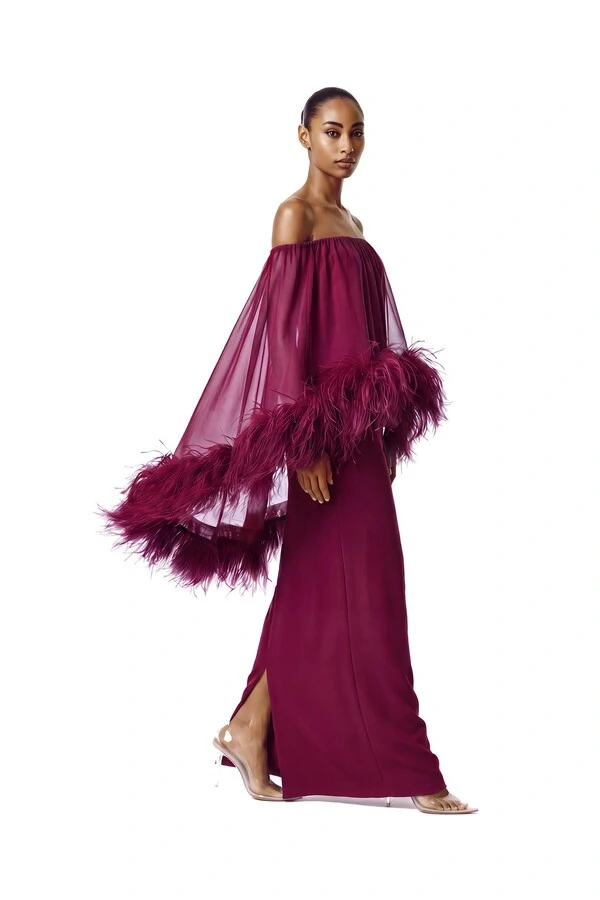 Vestido Versalhes Plumas
