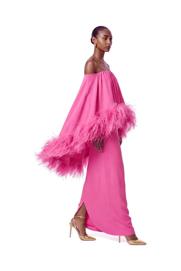 Vestido Versalhes Plumas