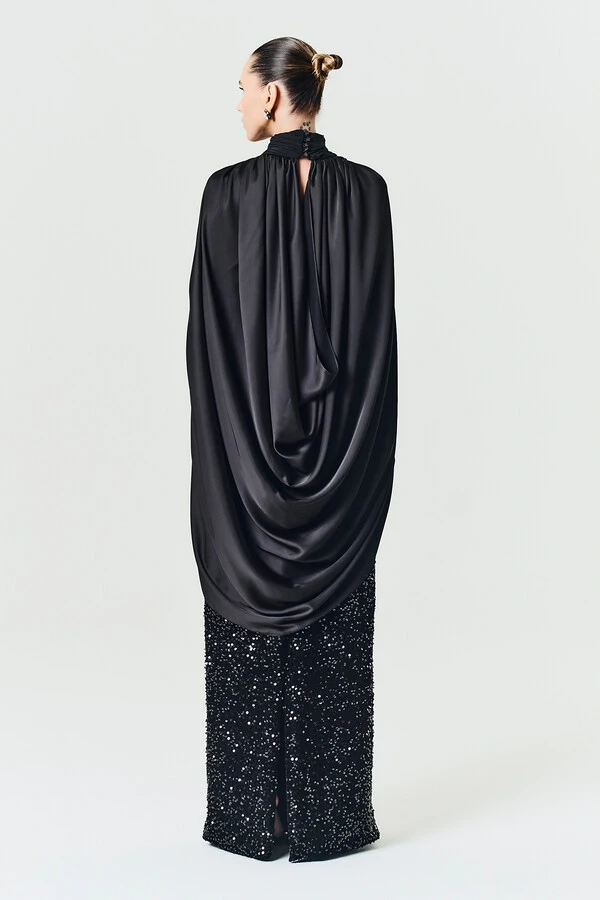 Vestido Sophie Paetê Com Capa