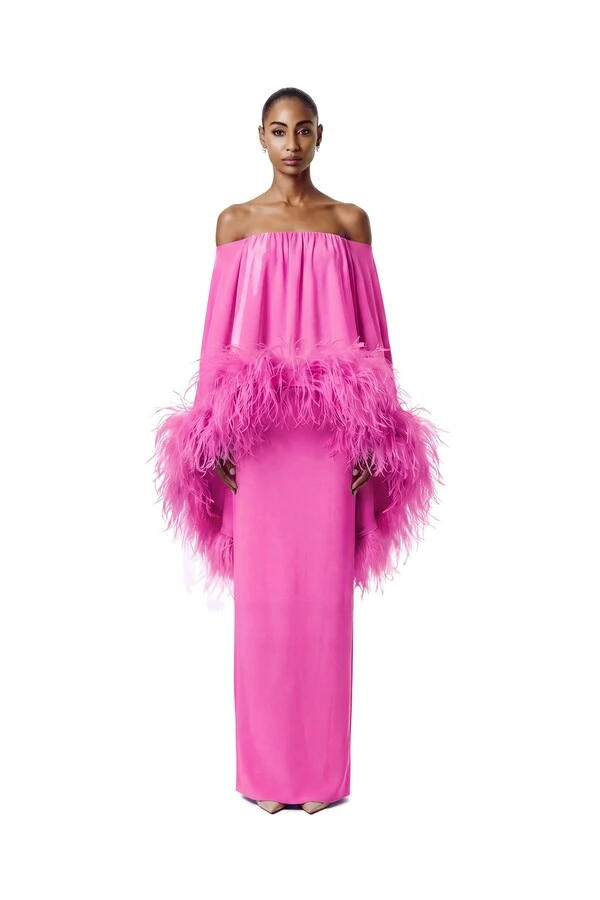 Vestido Versalhes Plumas