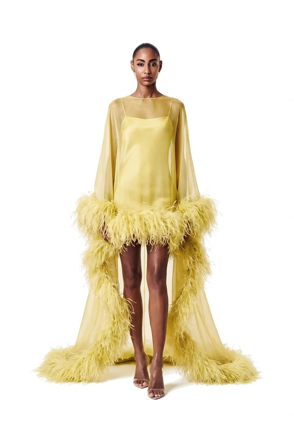 Vestido New Fênix Plumas