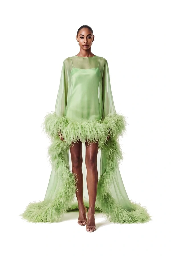 Vestido New Fênix Plumas