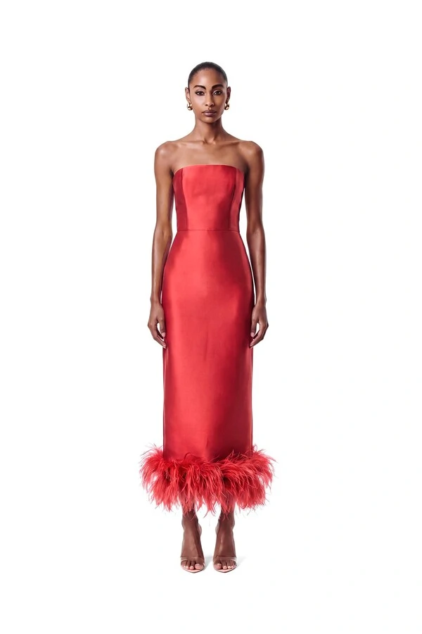Vestido New Alba Midi Plumas Barra