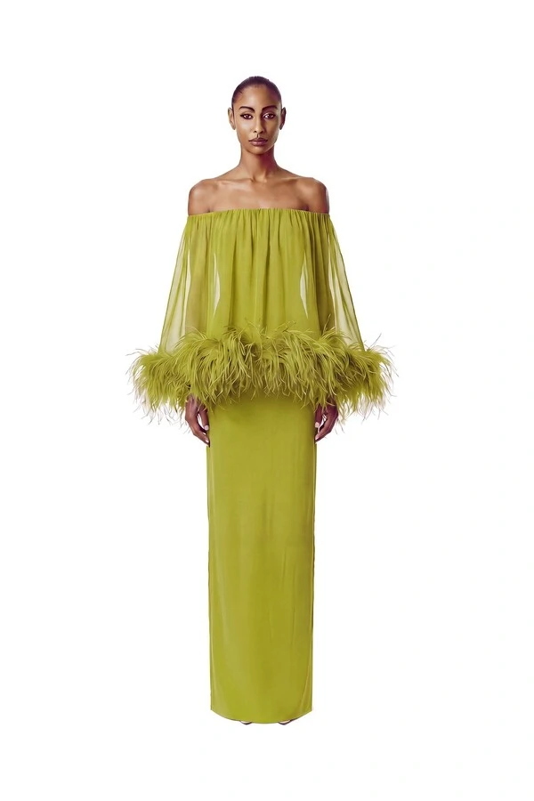 Vestido Versalhes Plumas