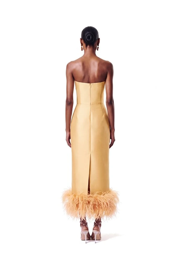 Vestido New Alba Midi Plumas Barra