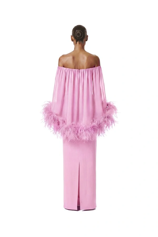 Vestido Versalhes Plumas