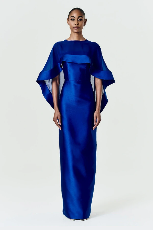 Vestido Alba Longo Com Capa Catarina Curta