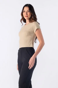 Blusa cropped basica canelada