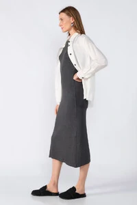 Vestido canelado regata