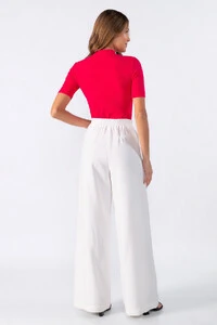Blusa canelada gola alta