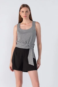 Blusa regata amarracao cintura