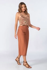 Blusa regata em croche