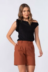 Blusa em algodao detalhe na manga
