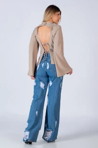 Camisa aberta nas costas em poliester