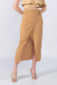 Saia midi em viscose transpassada