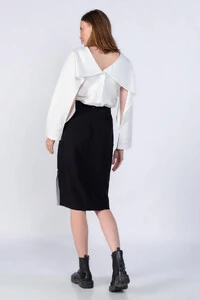 Blusa em viscose recorte manga