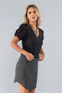 Blusa detalhe manga princesa