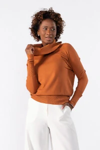 Blusa cacharrel detalhe canelado