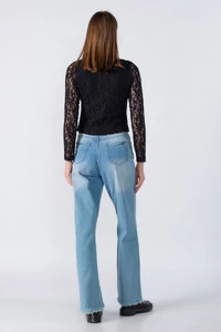 Blusa renda manga longa