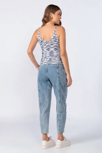 Blusa regata em croche