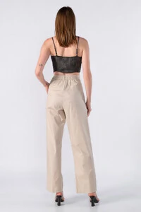 Top cropped alca fina removivel