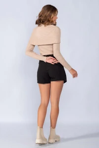 Blusa tricot gola ampla manga longa