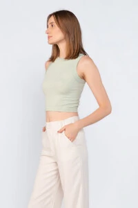 Cropped em regata canelado