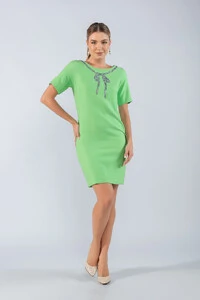 Vestido curto de manga com detalhe strass