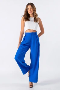 Calca pantalona com detalhe no cos