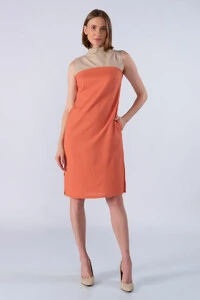Vestido midi em viscolinho bicolor