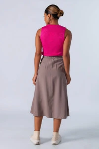 Blusa em viscose canelada regata