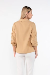 Blusa em algodao manga longa