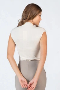 Blusa gola alta canelada
