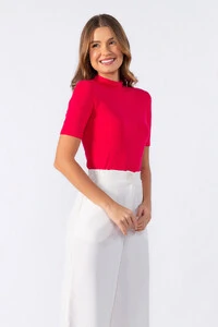 Blusa canelada gola alta