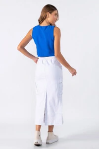 Blusa regata em alfaiataria