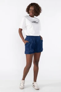 Shorts acetinado com elastico na cintura