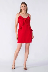 Vestido curto com babado no busto