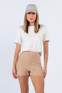 Shorts liso cintura alta