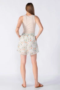 Shorts chiffon estampado com bolsos